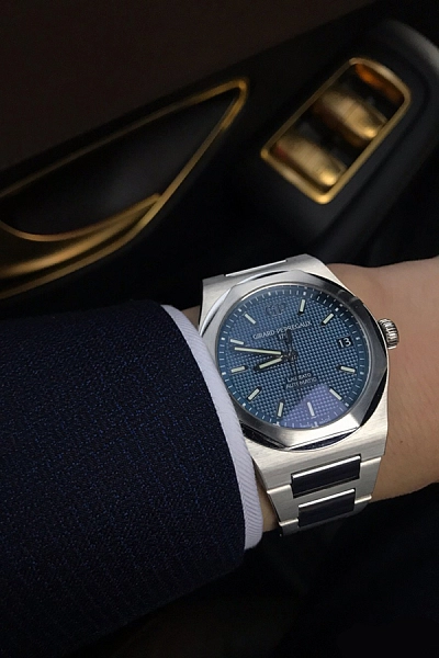 芝柏 Laureato 81010-11-431-11A