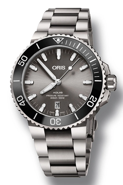 Oris Aquis 钛质日历腕表 01 733 7730 7153-07 8 24 15PEB