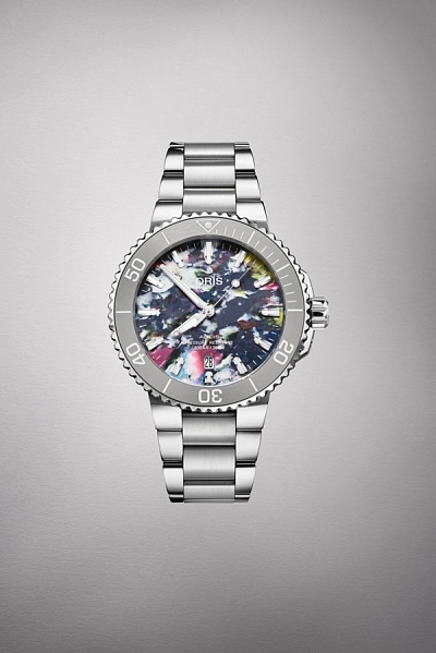 Oris Aquis日历腕表01 733 7766 4150-套装