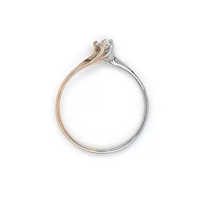 组合金镶锆石订婚戒指