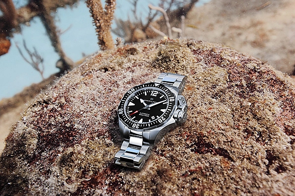 Hamilton Khaki Navy Frogman Automatic H77605135
