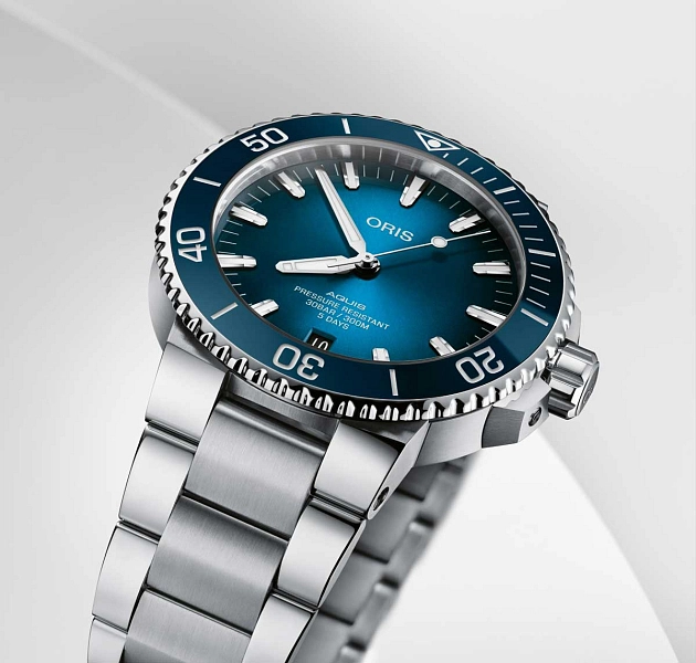 Oris Aquis Date Calibre 400 01 400 7763 4135-07 8 24 09PEB