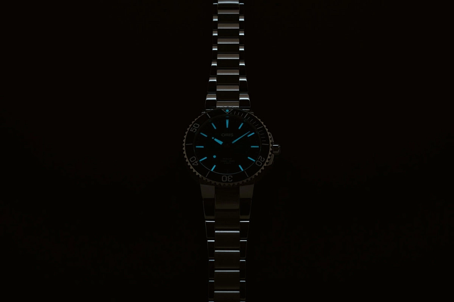 Oris Aquis Date Calibre 400 01 400 7769 4135-07 8 22 09PEB