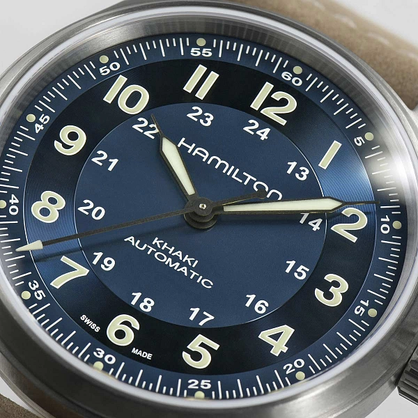 Hamilton Field Titanium Auto H70545540