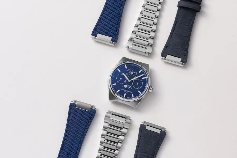 康斯登 Highlife 万年历自制腕表 FC-775N4NH6B