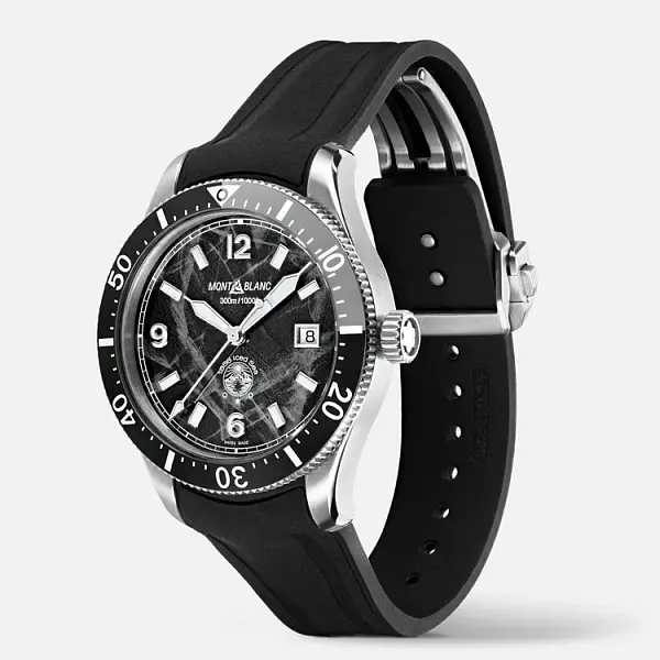 万宝龙 1858 冰海自动日历腕表 129372