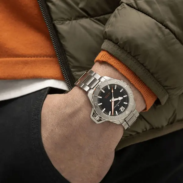 汉密尔顿卡其色海军蛙人汽车腕表 H77485130