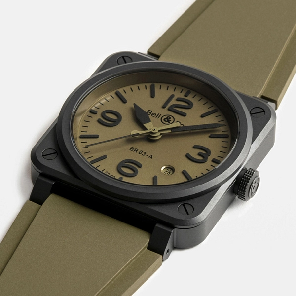 Bell & Ross 新款 BR 03 军用陶瓷腕表 BR03A-MIL-CE/SRB
