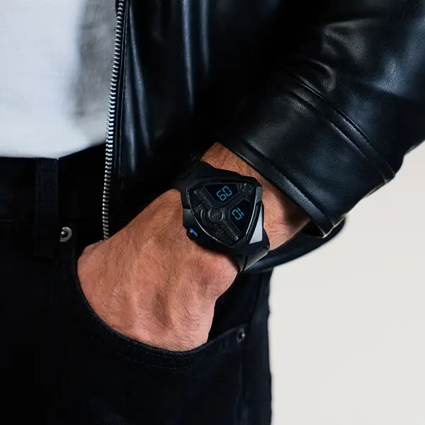 汉米尔顿 Ventura Edge 沙丘限量版腕表 H24624330