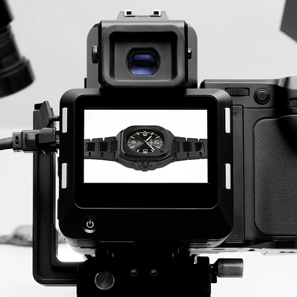 Bell & Ross BR 05 黑色陶瓷腕表 BR05A-BL-CE/SCE