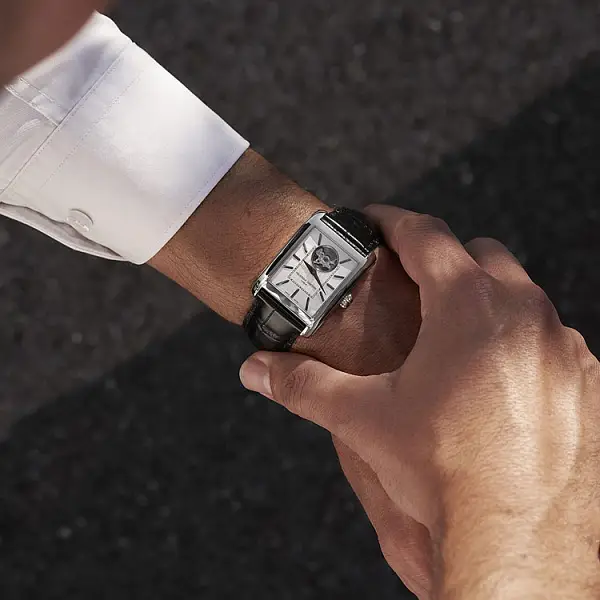 康斯登经典 Carree 心跳自动腕表 FC-311S4C6