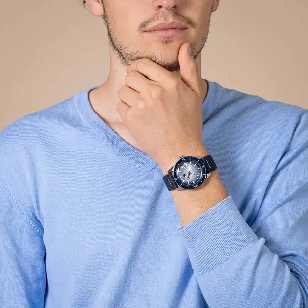 雷达 Cook 船长自动腕表 R32154208