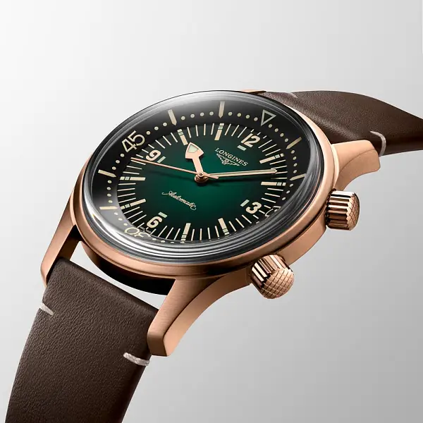 浪琴表 Legend Diver 古铜色 L3.774.1.50.2