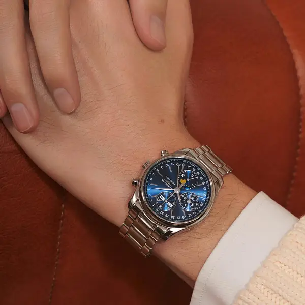 浪琴表大师系列 计时月相腕表 L2.673.4.92.6