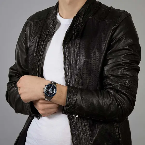 雷达库克船长自动计时码表 R32145208