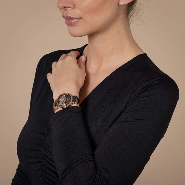 Rado Centrix 自动钻石镂空心形腕表 R30029902
