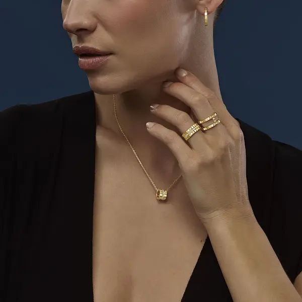 萧邦冰块金戒指 827005-0042