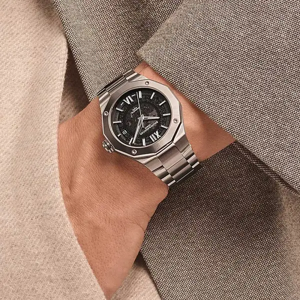 名士 Riviera M0A10702腕表