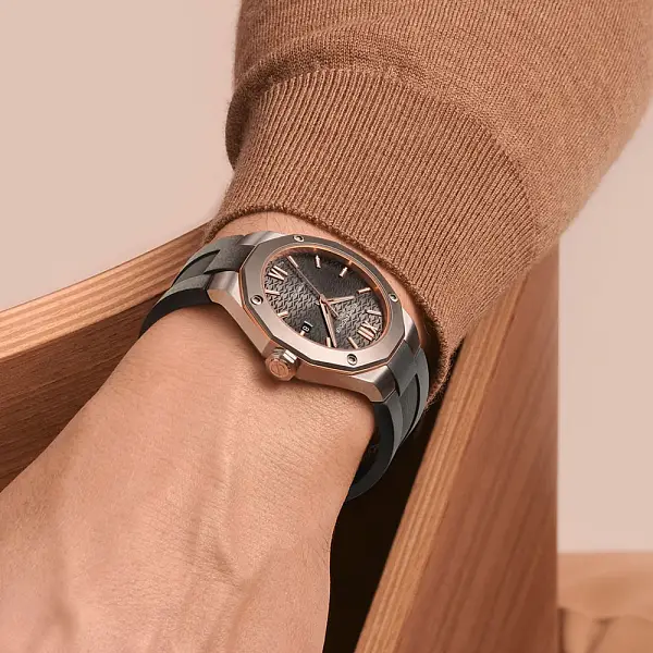 名士 Riviera M0A10660腕表