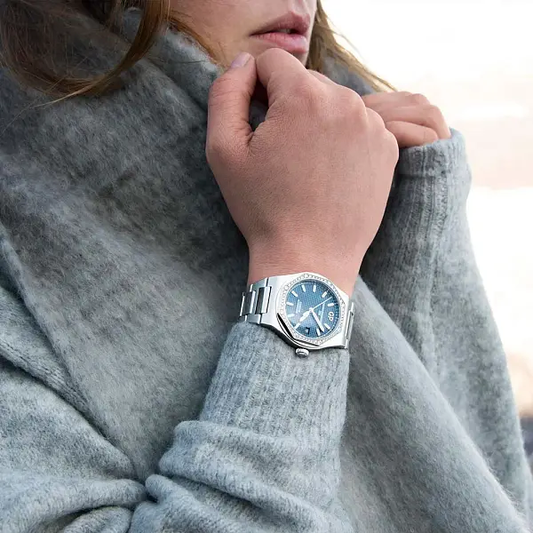 芝柏 Laureato 80189D11A431-11A