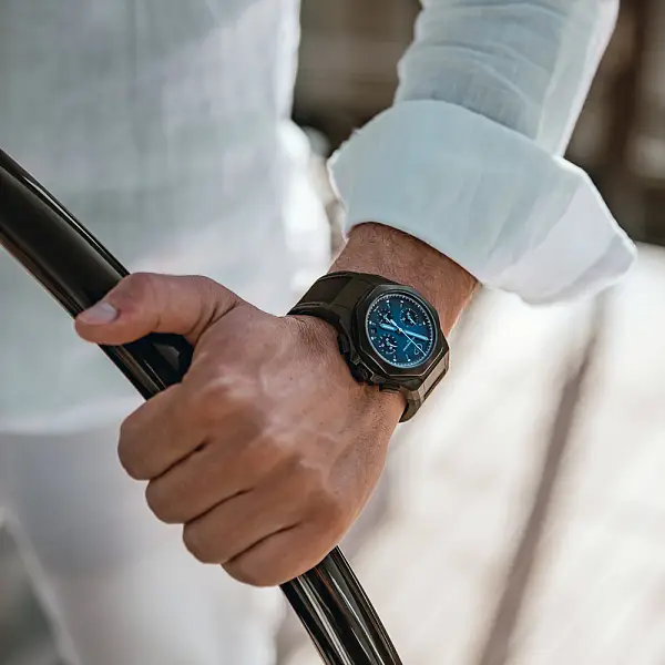 Girard-Perregaux Laureato Chronograph 81060-21-491-FH6A