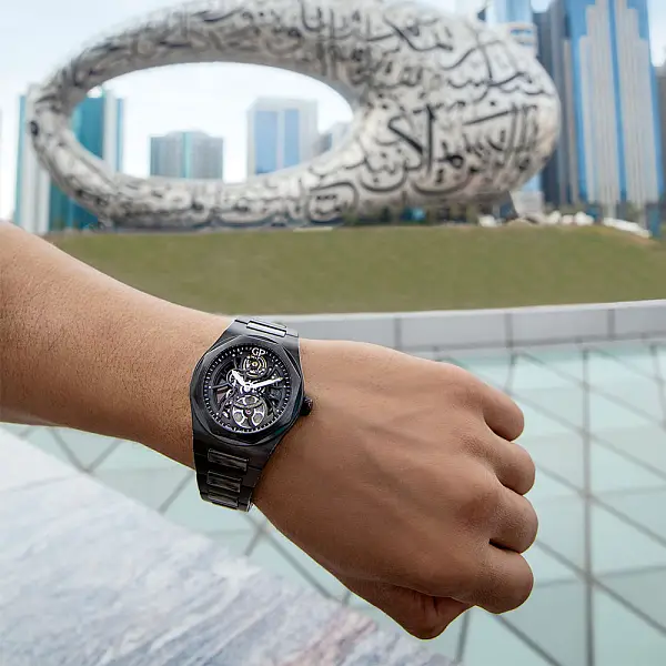 芝柏 Laureato镂空陶瓷腕表 81015-32-001-32A