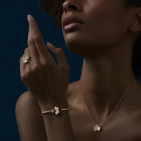 萧邦 Happy Hearts 黄金吊坠 81A083-5711