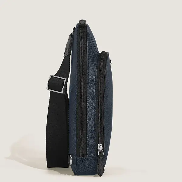 Montblanc Sartorial – 中号皮革斜挎包 Tweed Blue MB220356