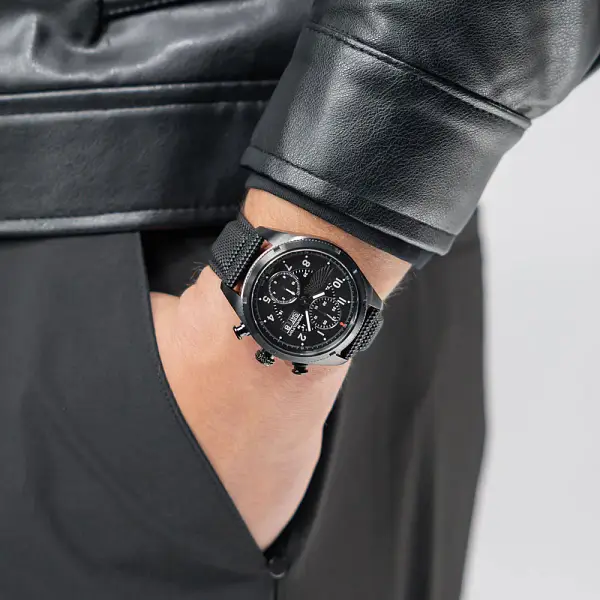 Hamilton Khaki Field Auto Chrono Resident Evil Requiem Limited Edition H71636330