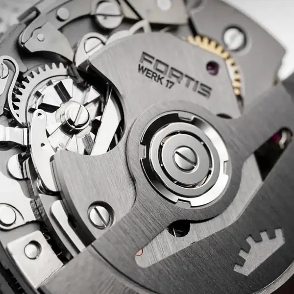 Fortis Stratoliner S-41 Reentry Edition F2340019