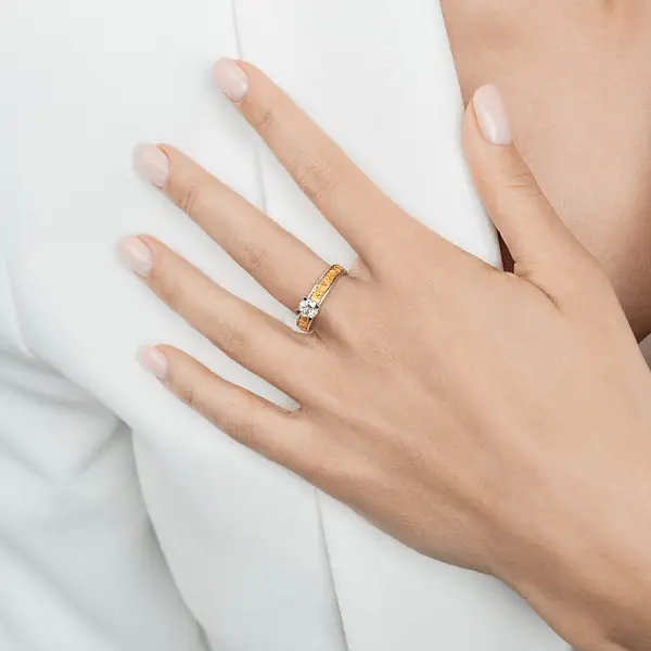 Carrera y Carrera Belleza 订婚戒指