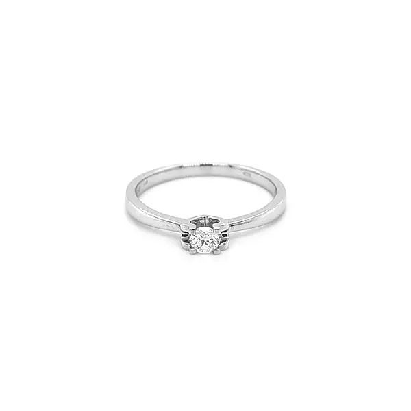 镶钻黄金订婚戒指