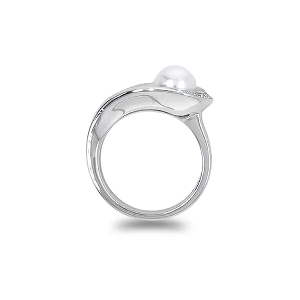 天然珍珠镶钻石金戒指