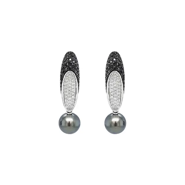 天然珍珠和钻石黄金耳环