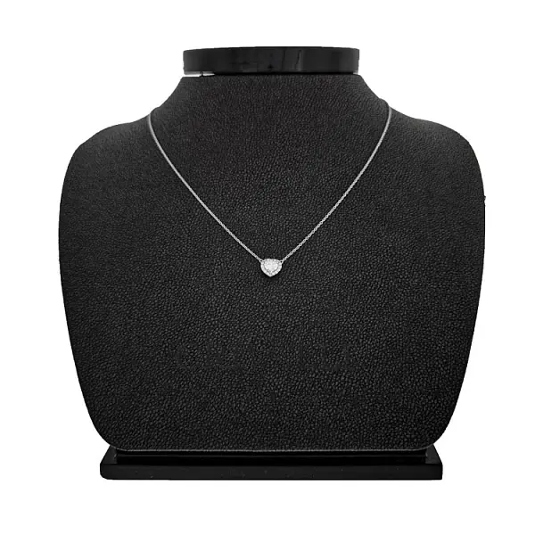 心形镶钻黄金吊坠