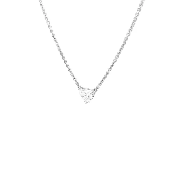 心形镶钻黄金吊坠