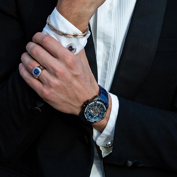 金手镯 Zancan Couture EB555BR