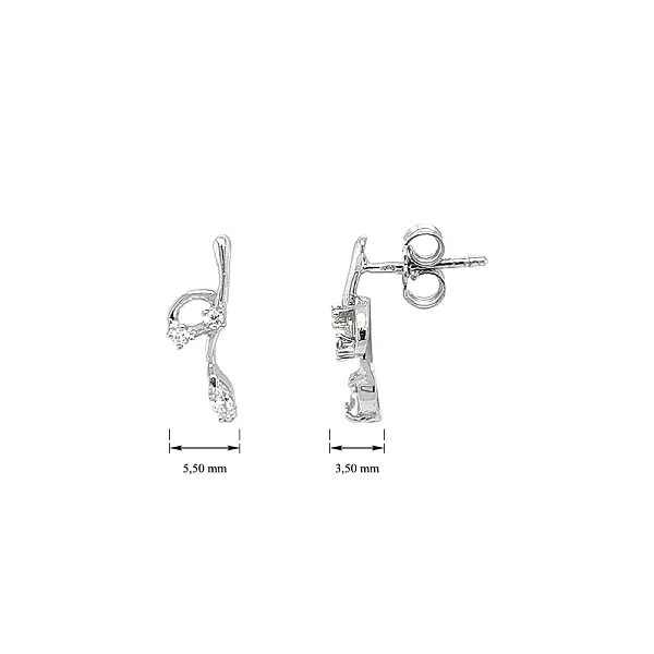 晶莹剔透的美锆石耳环