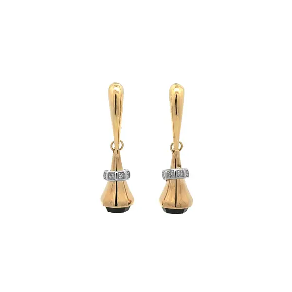 镶嵌黑色宝石的金色吊坠耳环