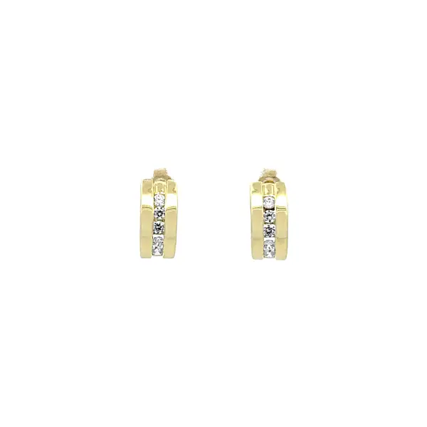 半圆形锆石金耳环