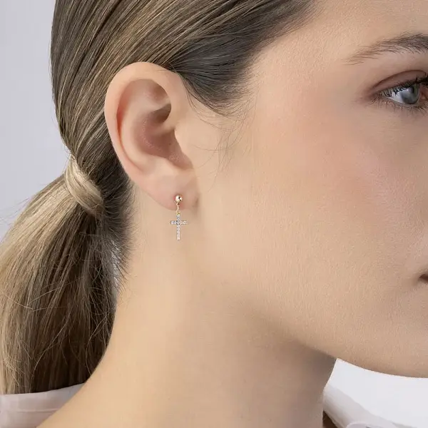 锆石十字架金耳环