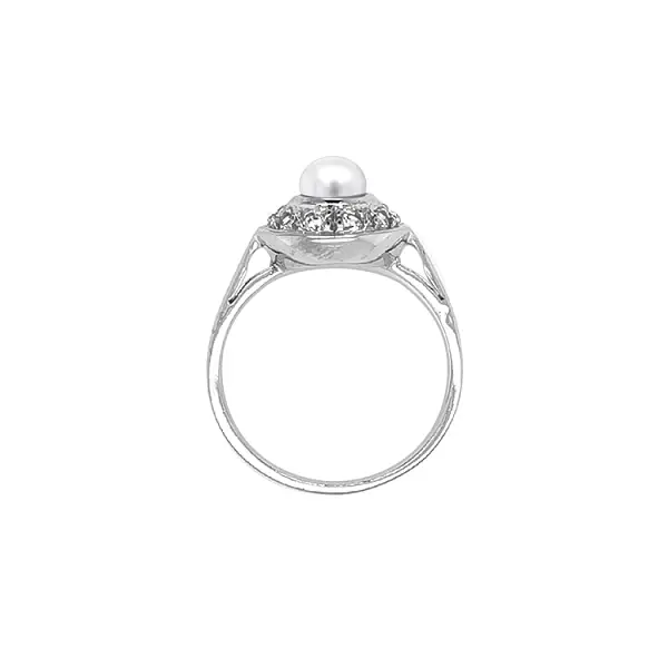 镶珍珠和锆石的金戒指