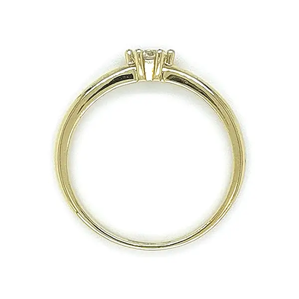 锆石金订婚戒指