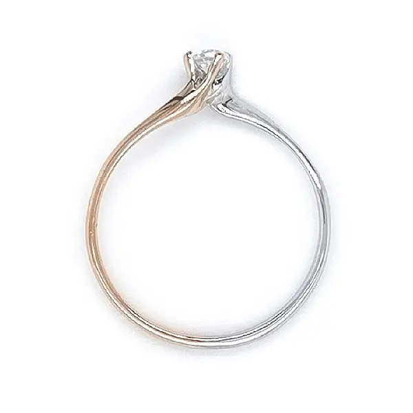 组合金镶锆石订婚戒指