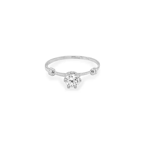 锆石金订婚戒指