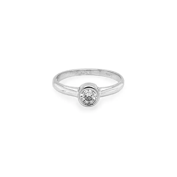 锆石金订婚戒指