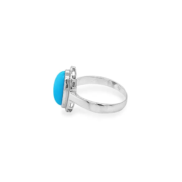 镶绿松石的金戒指