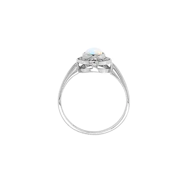 镶嵌蛋白石和锆石的金戒指