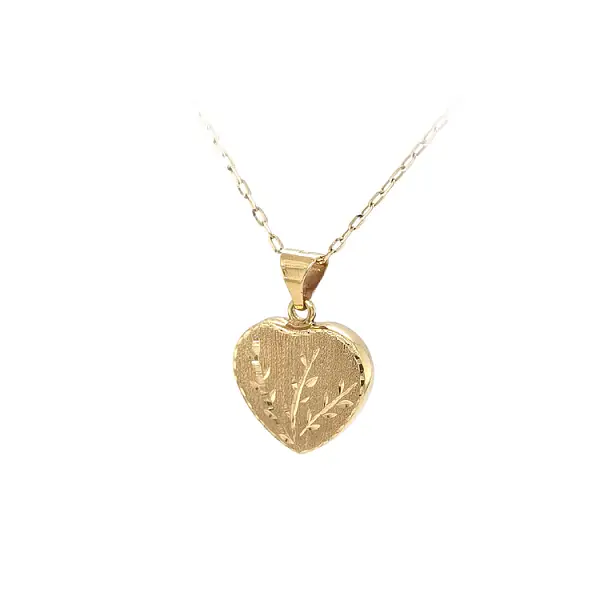 心形金吊坠