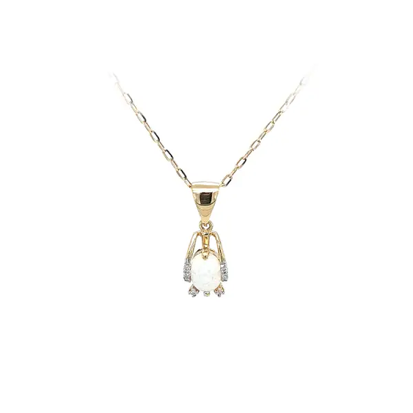 镶嵌蛋白石和锆石的黄金吊坠